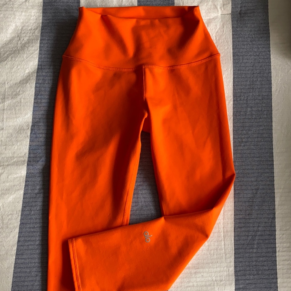 High waist Alo airbrush Capri leggings XS